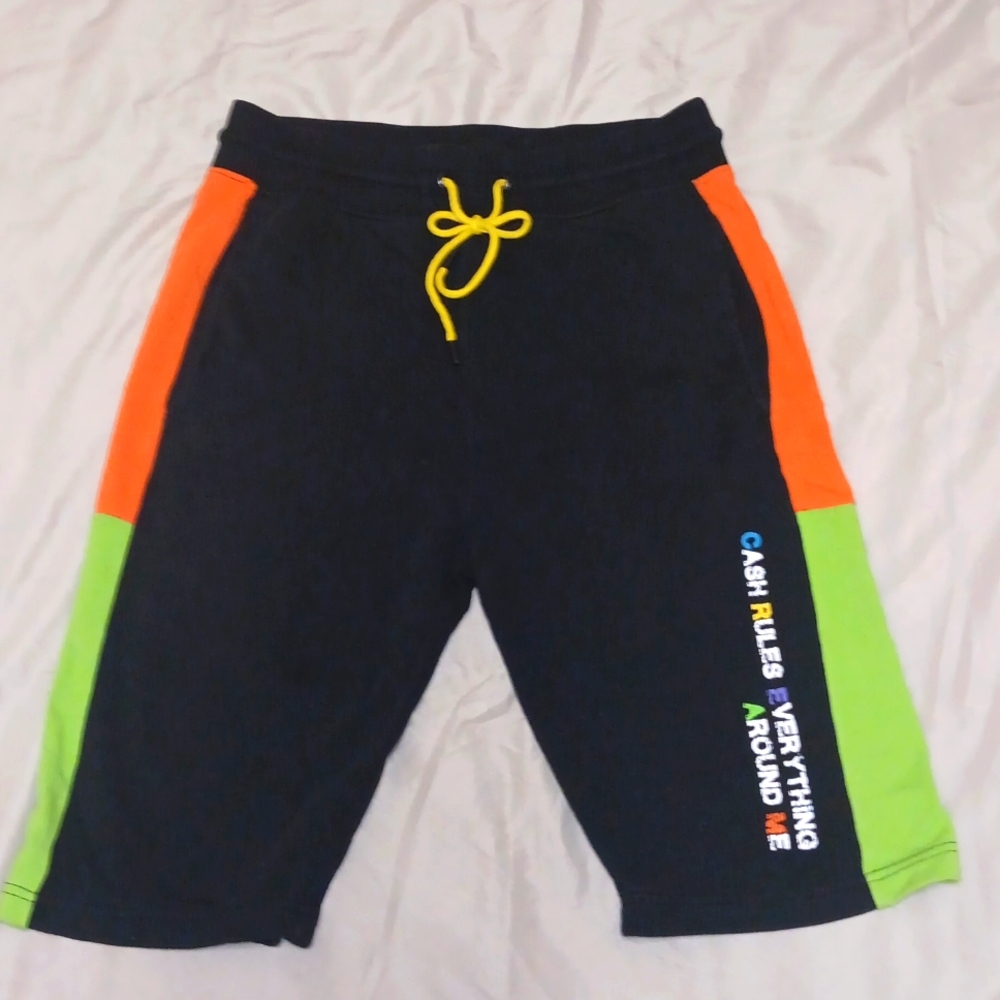 EUC Long Shorts XL